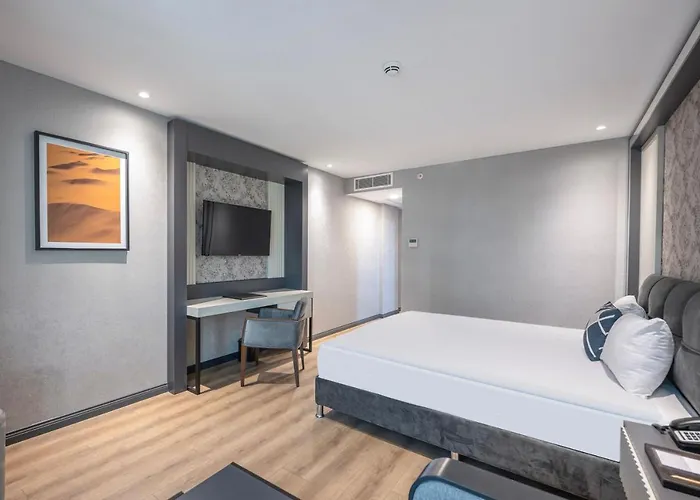 Hotel Four Points Flex By Sheraton Lara 3*