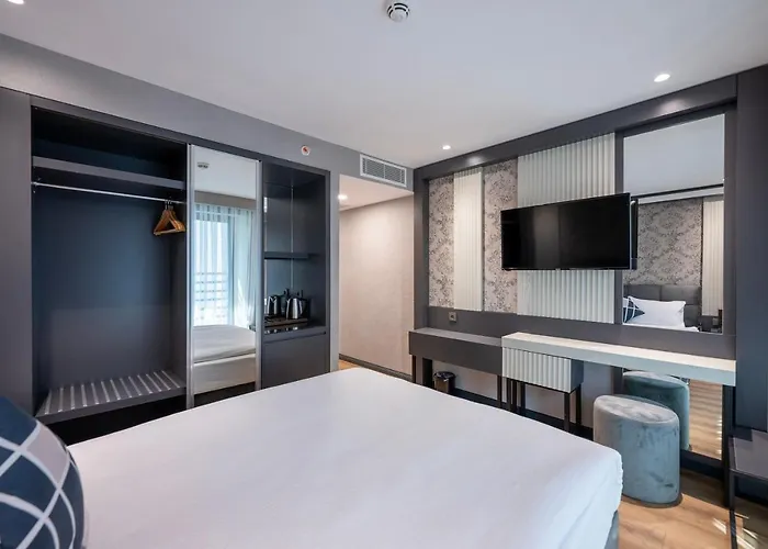 Hotel Four Points Flex By Sheraton Lara 3*