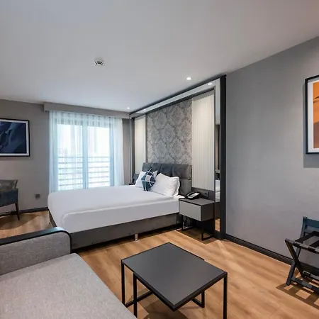 Otel Four Points Flex By Sheraton Lara 4*