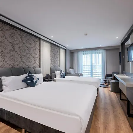 Hotel Four Points Flex By Sheraton Lara Antalia
