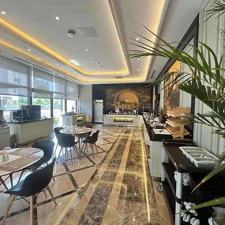 Four Points Flex By Sheraton Lara Hotel